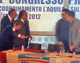 L’AQUILA: TENSIONE AL CONGRESSO PDL,  RISSA SFIORATA TRA GIULIANTE E RICCIUTI