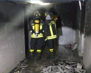 ROGO CLINICA CITTA’ SANT’ANGELO: PETTINARI, ”VERI’ RIFERISCA SU MISURE SICUREZZA”