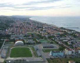 ROSETO: MADRE E FIGLIO COSTRETTI A VIVERE IN UNA BARACCA, ”ABBANDONATI DA TUTTI”