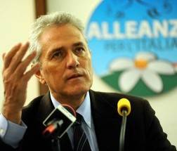 CASO LUSI: MARGHERITA PRONTA A DENUNCIARE L’EX TESORIERE