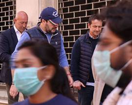 CORONAVIRUS: SALVINI A SPASSO PER ROMA  CON FIDANZATA, ROVENTI POLEMICHE