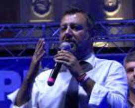 SALVINI A PESCARA: ”NON SOPPORTO PIU’ I ‘NO’, BISOGNA FARE IN FRETTA E CON CORAGGIO”
