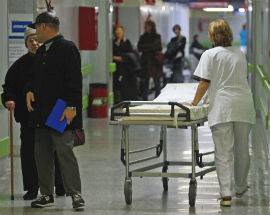 SANITA’: MARTEDI’ SCIOPERO DI MEDICI E DIRIGENTI, ”PERSEVERA TAGLIO FONDI, A RISCHIO PRESTAZIONI”