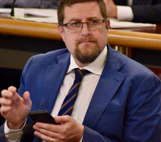 REGIONE ABRUZZO, SANTANGELO: ”I MINI RINVII NON SERVONO”