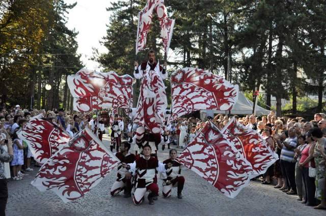 GLI SBANDIERATORI DELL’AQUILA IN POLONIA PER UN FESTIVAL INTERNAZIONALE