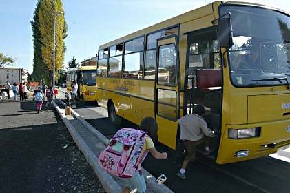 LAVORO: SCUOLABUS LANCIANO, DOMANI INCONTRO LAVORATORI-AZIENDA