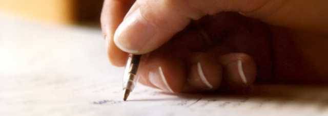 PRECIPITA IN UN BURRONE, DURANTE L’AGONIA SCRIVE LETTERE D’AMORE