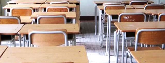 PESCARA: CONTRO SCUOLE FATISCENTI E LIBRI CARI, ONLINE E PSICOLOGIA