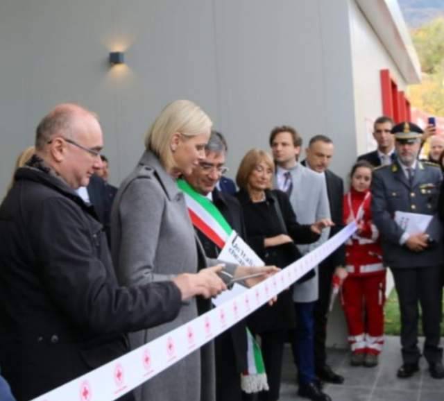 SISMA: PRINCIPESSA DI MONACO INAUGURA SCUOLA CROCE ROSSA A ISOLA DEL GRAN SASSO