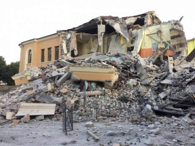 TERREMOTO CENTRO ITALIA: PROCURA RIETI SEQUESTRA SCUOLA AMATRICE CROLLATA