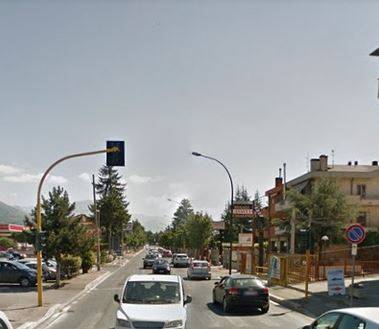 AVEZZANO: RIVOLTA CONTRO SEMAFORO CON TELECAMERE CHE FA 150 MULTE AL GIORNO