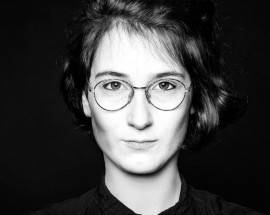 LA FOTOGRAFA AQUILANA SERENA VITTORINI RACCONTA LA SUA CITTA’ NEGLI SCATTI DI ”SINE QUA NON”