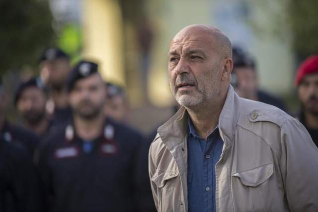 AD AMATRICE DOPO CINQUE MESI ARRIVANO MODULI USATI E USURATI, PROTESTA IL SINDACO