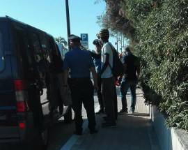 MIGRANTI: NUOVO SGOMBERO A MONTESILVANO, TENSIONI TRA COMUNITA’ SENEGALESE E DESTRA