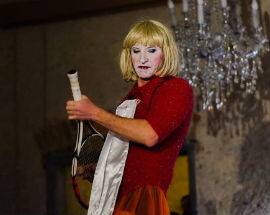 TEATRO SPERIMENTALE: TORNA IL FESTIVAL RED, A TERAMO L’IMPREVEDIBILE SHOW DI SIGNORA PORZIA