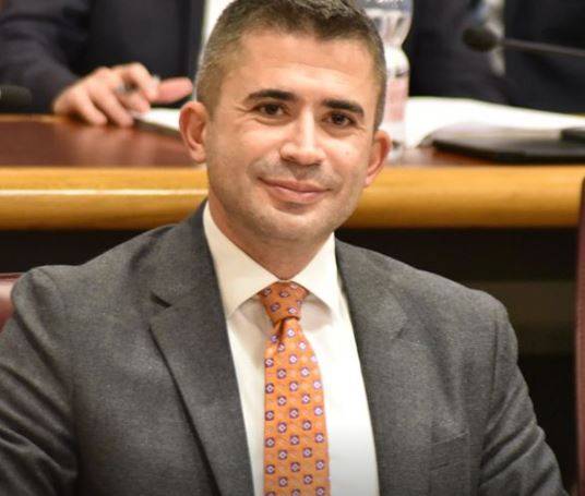 SANITA’: PAOLUCCI, ”ASL CHIETI NELLA PARALISI CONVOCARE COMMISSIONI”