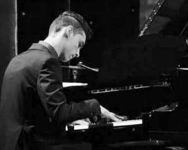 LE COMPOSIZIONI DELL’AVEZZANESE SIMONE SANGIACOMO ARRIVANO IN UNGHERIA