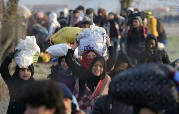 IMMIGRAZIONE: PEZZOPANE, ”UN CORRIDOIO UMANITARIO TRA GRECIA E TURCHIA”