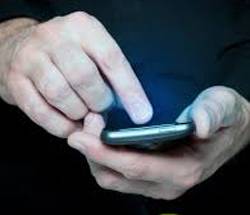 ATRI: PERSEGUITA CON SMS COMPAGNO EX MOGLIE, ARRESTATO