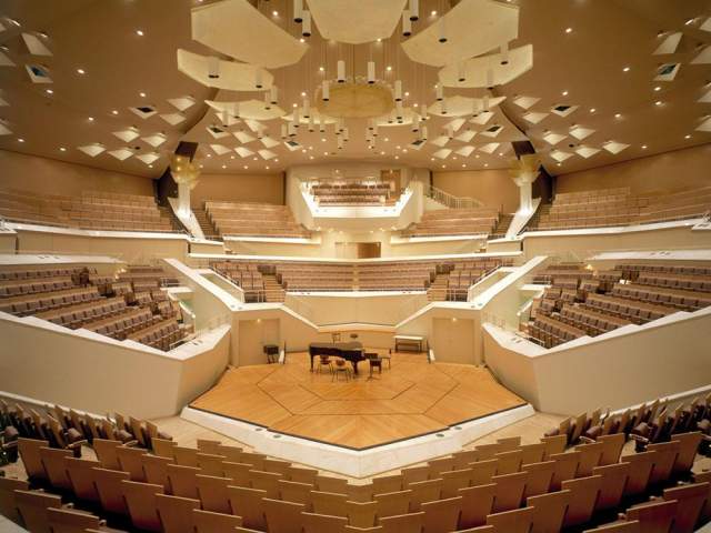 MUSICA: I SOLISTI AQUILANI ALLA FILARMONICA DI BERLINO, E SI GUARDA AL CINQUANTENARIO NEL 2018