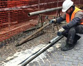 SOTTOSERVIZI L’AQUILA, ECCO LE PERFORAZIONI ASSE CENTRALE, CONTROLLI PER SBLOCCARE LAVORI