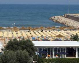 GIULIANOVA: SEQUESTRATO STORICO STABILIMENTO ”ARLECCHINO”