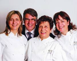 L’AQUILA: RISTORANTE ELODIA IL MIGLIORE PER GUIDA ‘BIBENDA’