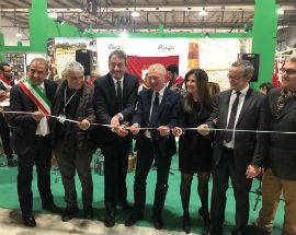 LE ECCELLENZE E IL TURISMO D’ABRUZZO ALLA FIERA DELL’ARTIGIANATO DI MILANO