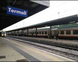 SUL TRENO CON FEBBRE, FERMATO IN STAZIONE TERMOLI, SCATTANO PROCEDURE PER PADOVANO
