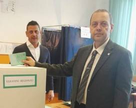 REGIONALI: STEFANO FLAJANI SI RECA ALLE URNE A CORROPOLI