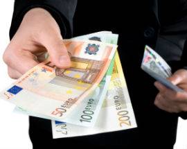 STIPENDI: CLASS ACTION CONTRO LO STATO BLOCCO CONTRATTI, CODACONS SI OPPONE
