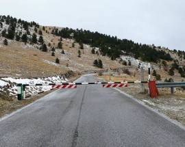 GRAN SASSO: CHIUSA LA STRADA PER CAMPO IMPERATORE, ”LAVORI FONTARI PROSEGUONO”