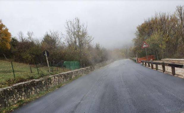 VILLALAGO: TERMINATI I LAVORI SULLA ‘CIRCUMLACUALE’ DEL LAGO DI SCANNO