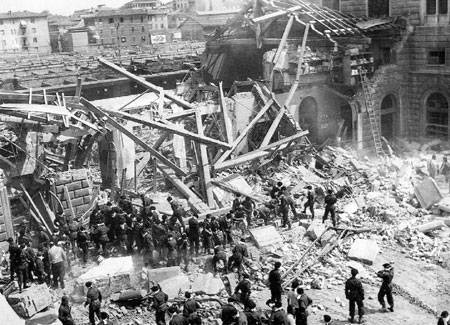 STRAGE DI BOLOGNA: 32 ANNI TRA RICORDO E RABBIA, ALLA RICERCA DELLA VERITA’