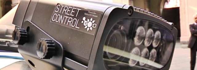 PESCARA: VIGILI ARMATI DI STREET CONTROL SUI BUS PER PUNIRE AUTOMOBILISTI INDISCIPLINATI