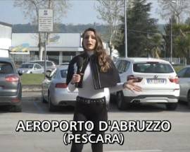 ”STRISCIA LA NOTIZIA” A PESCARA DENUNCIA ”IL FAR WEST DEI TASSISTI ALL’AEROPORTO” E ”GLI ABUSIVI IN CENTRO”