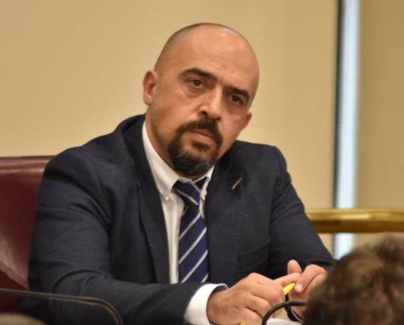 CORONAVIRUS: TAGLIERI, ”CASO TAMPONI, REGIONE ABRUZZO NEL CAOS”