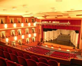 PESCARA: SUL PALCO DEL TEATRO MASSIMO  ”NON E’ UNA MESSA IN SCENA”
