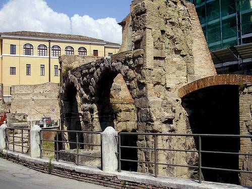 BENI ARCHEOLOGICI: TERAMO NOSTRA DENUNCIA RITARDI TEATRO ROMANO