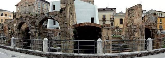 TEATRO ROMANO TERAMO: ”BANDO ENTRO L’ANNO”, E NIENTE MEGA COPERTURE