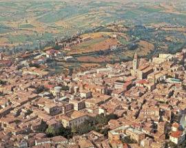TERAMO: LABORATORIO CON MILLE STUDENTI PER IL 70° DELLA REPUBBLICA