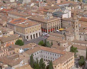 RITARDI RICOSTRUZIONE 2016: TRA MARSILIO E COMMISSARIO FARABOLLINI VOLANO STRACCI