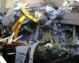 SISMA ALBANIA: MORTI SALGONO A 25, MANCANO ANCORA PERSONE ALL’APPELLO