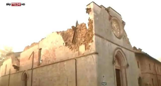 TERREMOTO: CURCIO, ”NON CI SONO VITTIME MA SOLO ALCUNI FERITI”