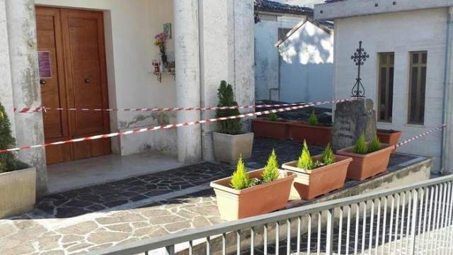 TERREMOTO: CONTA DANNI ANCHE IN ABRUZZO, MAPPATI 44 COMUNI, 18 NEL TERAMANO