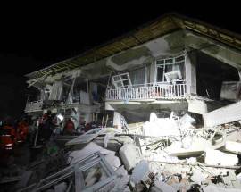 TERREMOTO: SCOSSA  MAGNITUDO 6.8 IN TURCHIA, SALE BILANCIO MORTI E FERITI