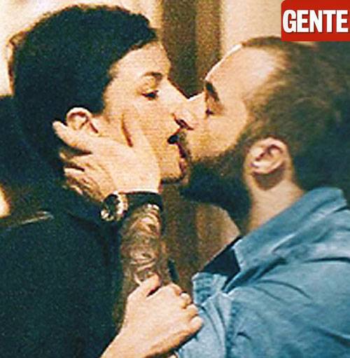 SARA TOMMASI, DI NUOVO SCANDALO: BACI HOT CON MANFREDONIA