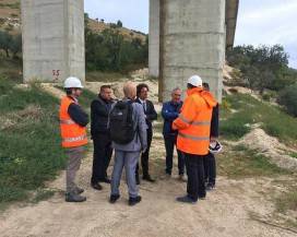 PROVE CARICO A24: SU VIADOTTO ABRUZZESE SI STUDIA MODELLO SICUREZZA NAZIONALE