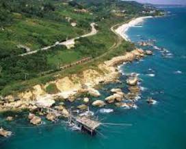 SULLA COSTA DEI TRABOCCHI TURISTI E OPERATORI DIVENTANO ”SENTINELLE DEL MARE”
