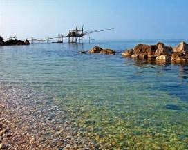 IL BRAND ”ABRUZZO” SULLE ROTTE AEREE NAZIONALI ED ESTERE